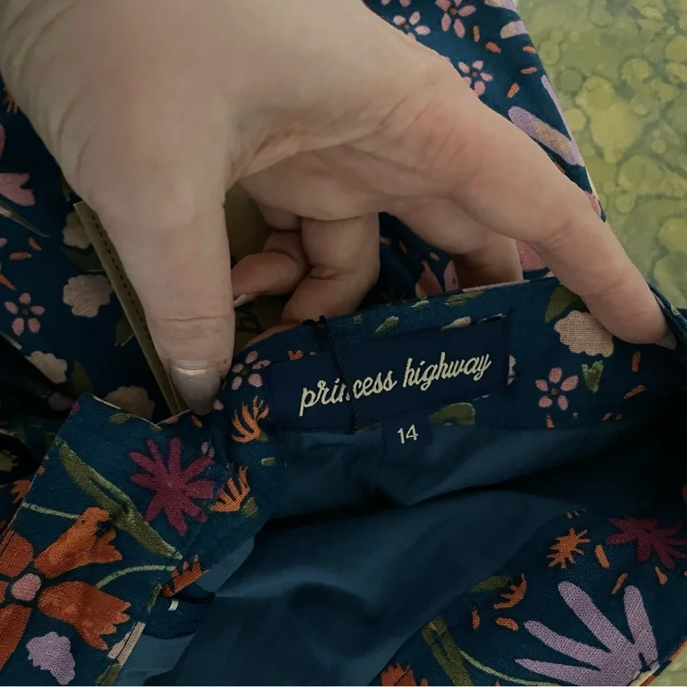 Mod Cloth Princess Highway Floral Skirt with Belt NWT 14 - Picture 4 of 5